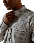 Ariat Men's Wrinkle Free Edward Classic Fit Shirt