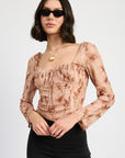 SWEETHEART SQUARE NEKC FLORAL TOP