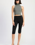 TURTLE NECK RIBBED SLEEVELESS TOP