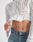 SCOOP NECK CROCHET CROPPED TOP