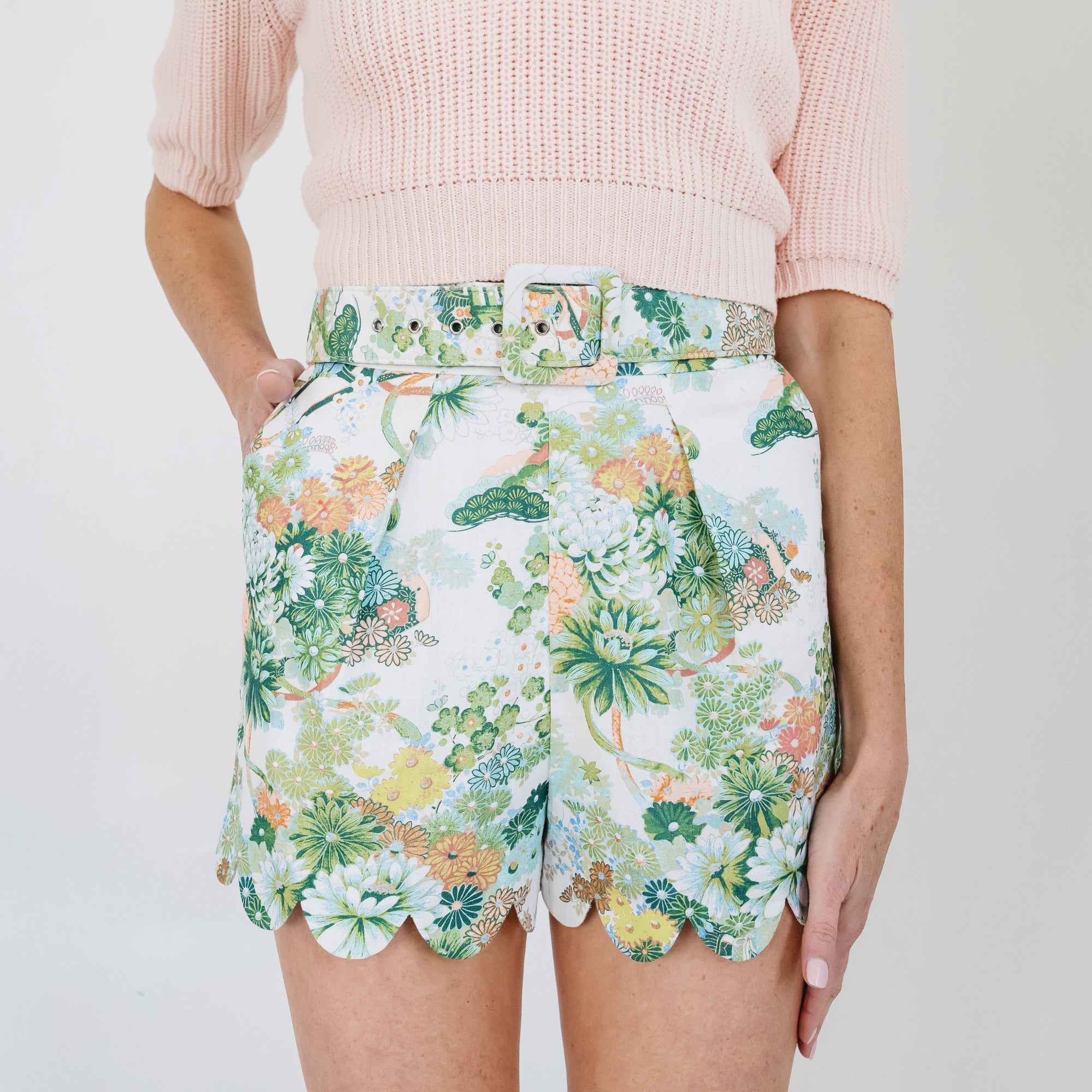 MASON'S DAUGHTER Belted Scallop Shorts, Spring Chinoiserie