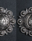 Western Screw Back Concho 1.5 In Horseshoe Ant. Silver Saddle Cowgirl