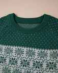 Plus Size Christmas Snowflake Crewneck Sweater