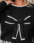 Bow Contrast Trim Long Sleeve Cropped Christmas Sweater
