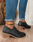 Tulip Opening Suede Ankle Boots