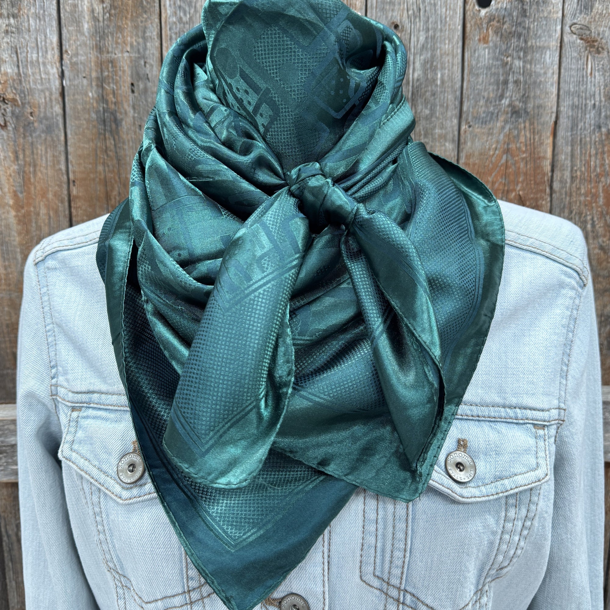 35X35" Emerald Jacquard Wild Rag / Scarf WR4048