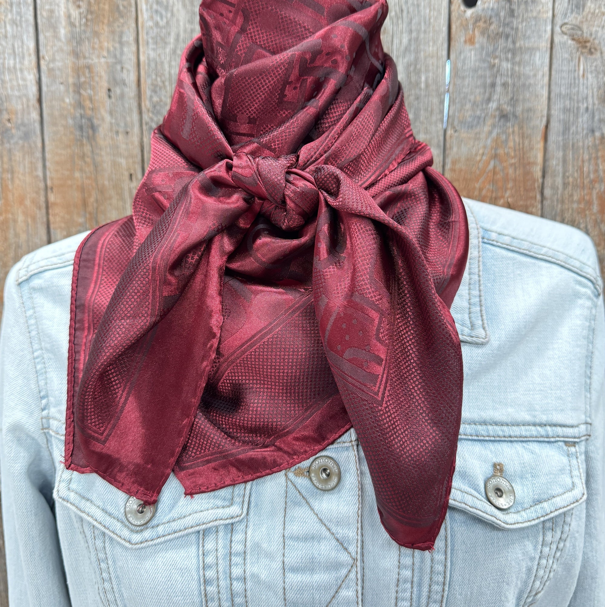 35X35" Burgundy Jacquard Wild Rag / Scarf WR4080