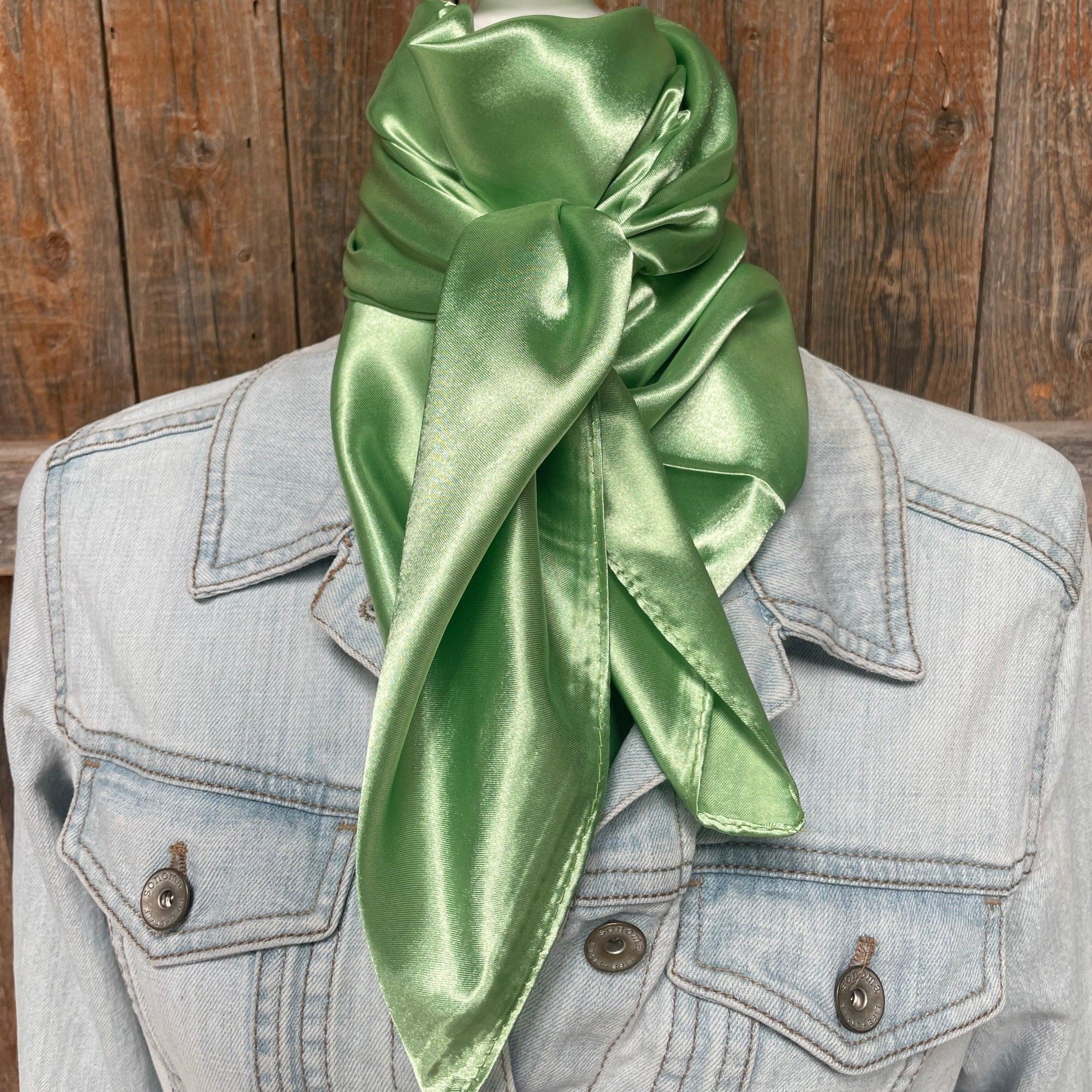 35X35"  Solid Lime  Wild Rag / Scarf WRS26