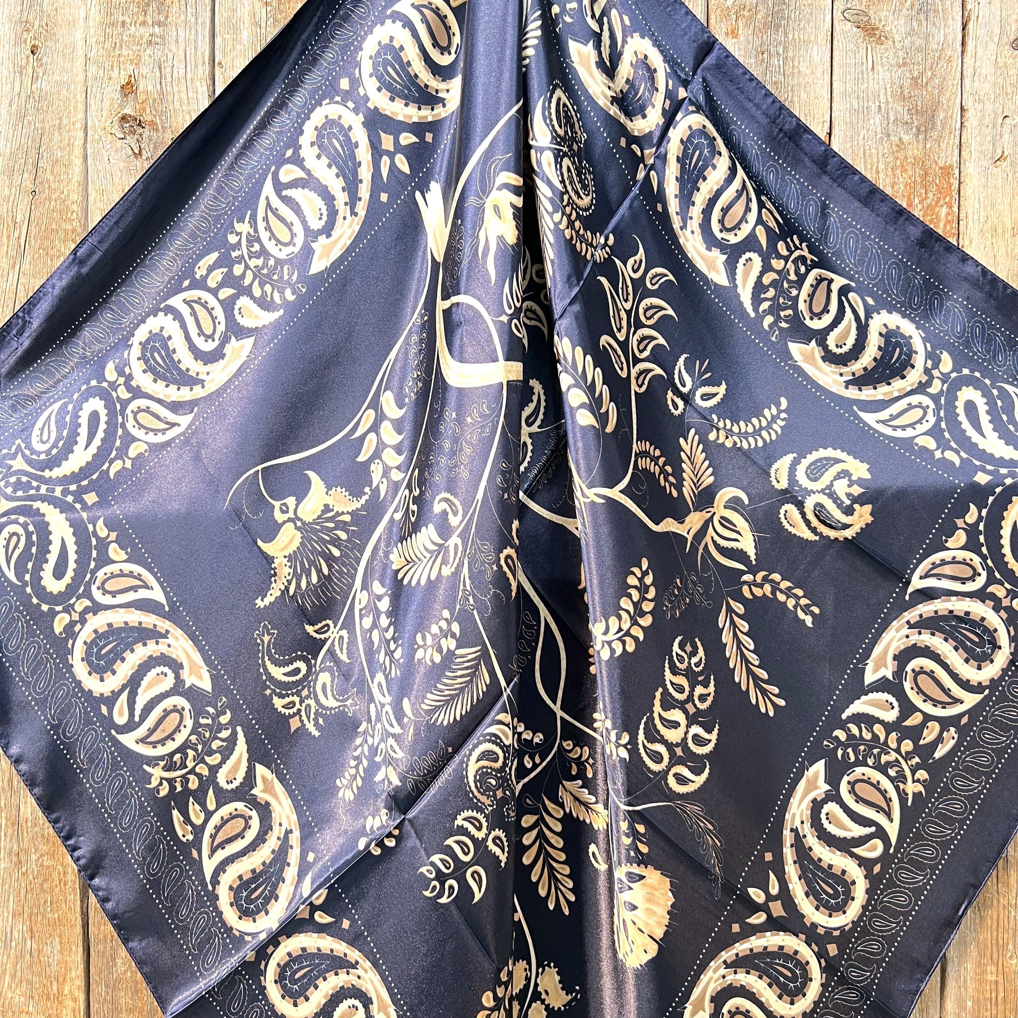 35X35" Blue & Cream Paisley Wild Rag / Scarf - Antique AB Slide WRC433A