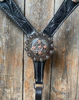 Black Breastcollar