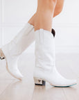 Emma Jane Boot - Matte White