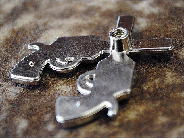 Western Screw Back Concho Crystal Bling Cross Pistol Saddle Cowgirl