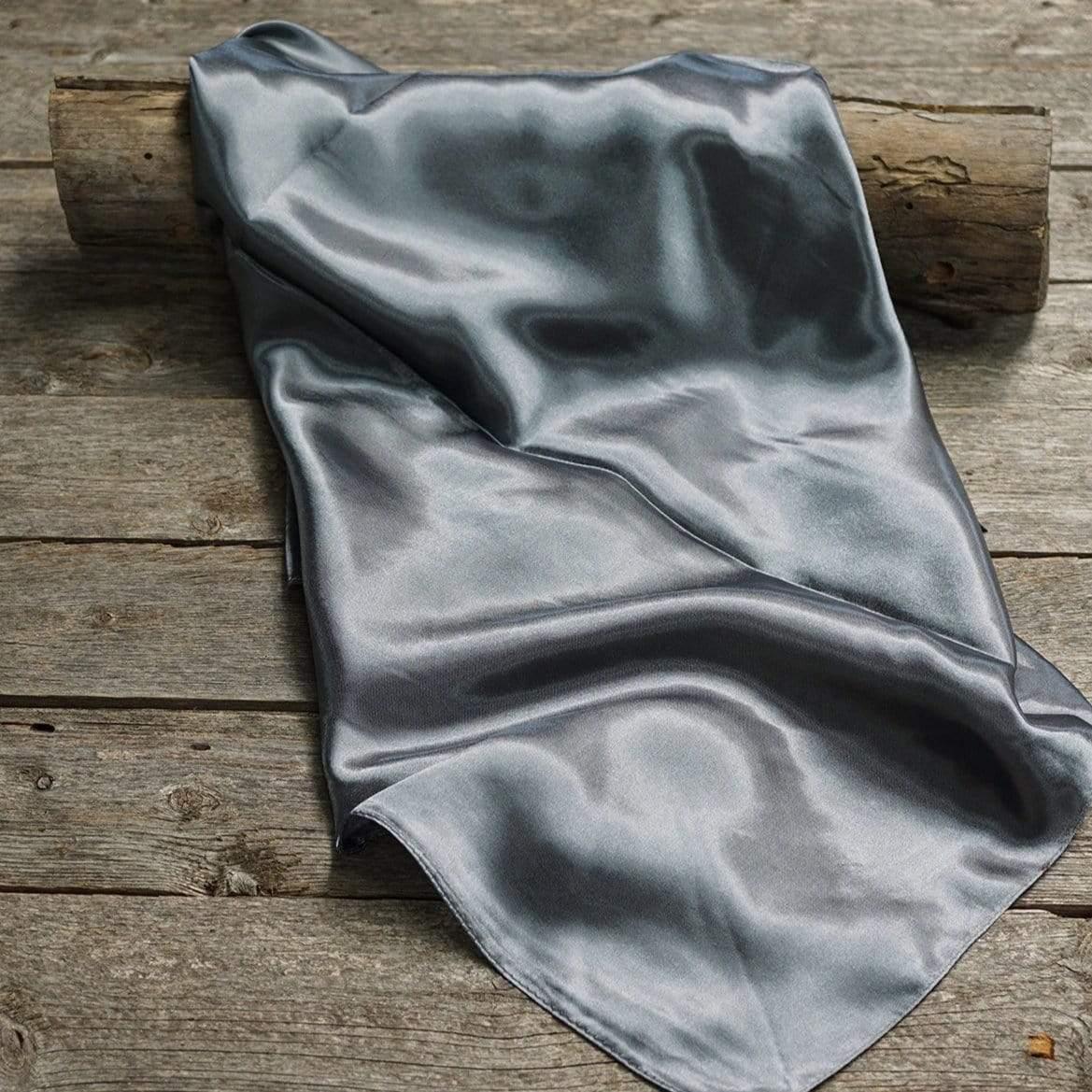 35X35"  Solid Silver / Grey  Wild Rag / Scarf WRS15