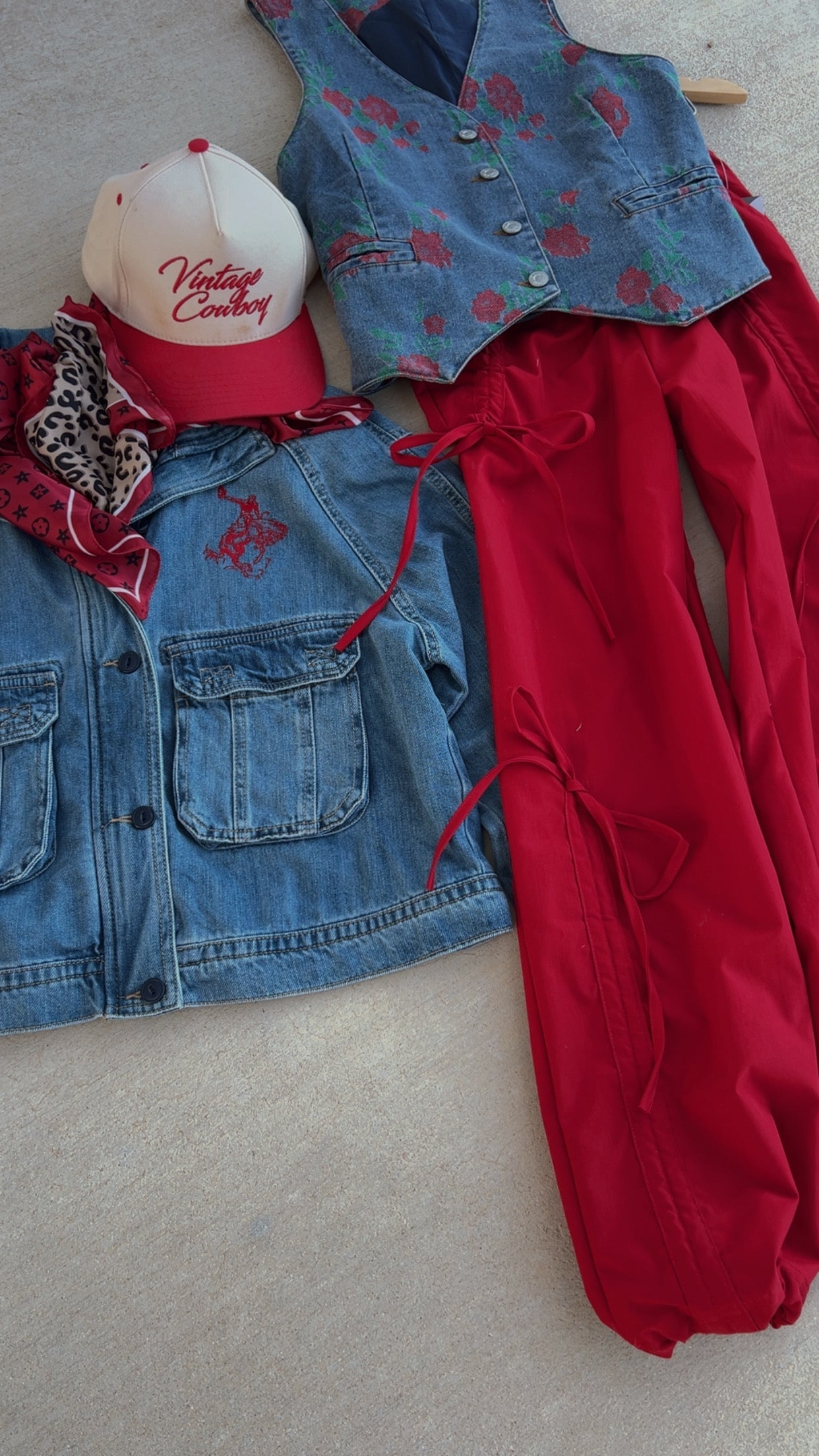 The Leighton Pant in Red