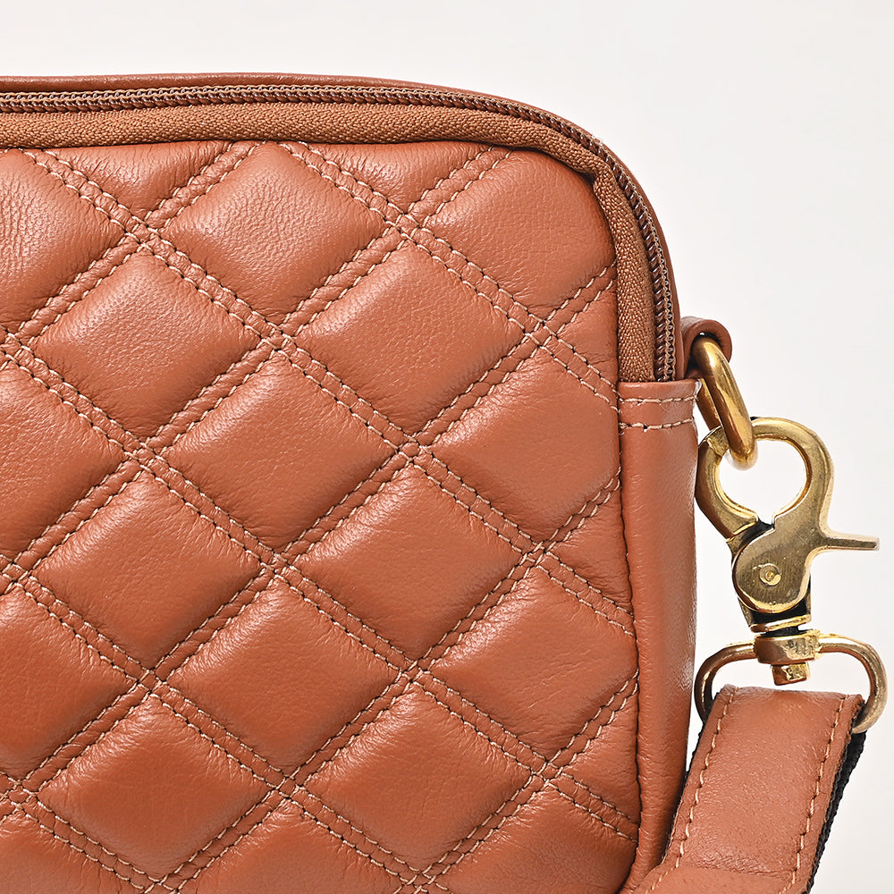 NEVER MIND Luxury Tan Quilted Leather Camera Bag Crossbody Adjustable Strap