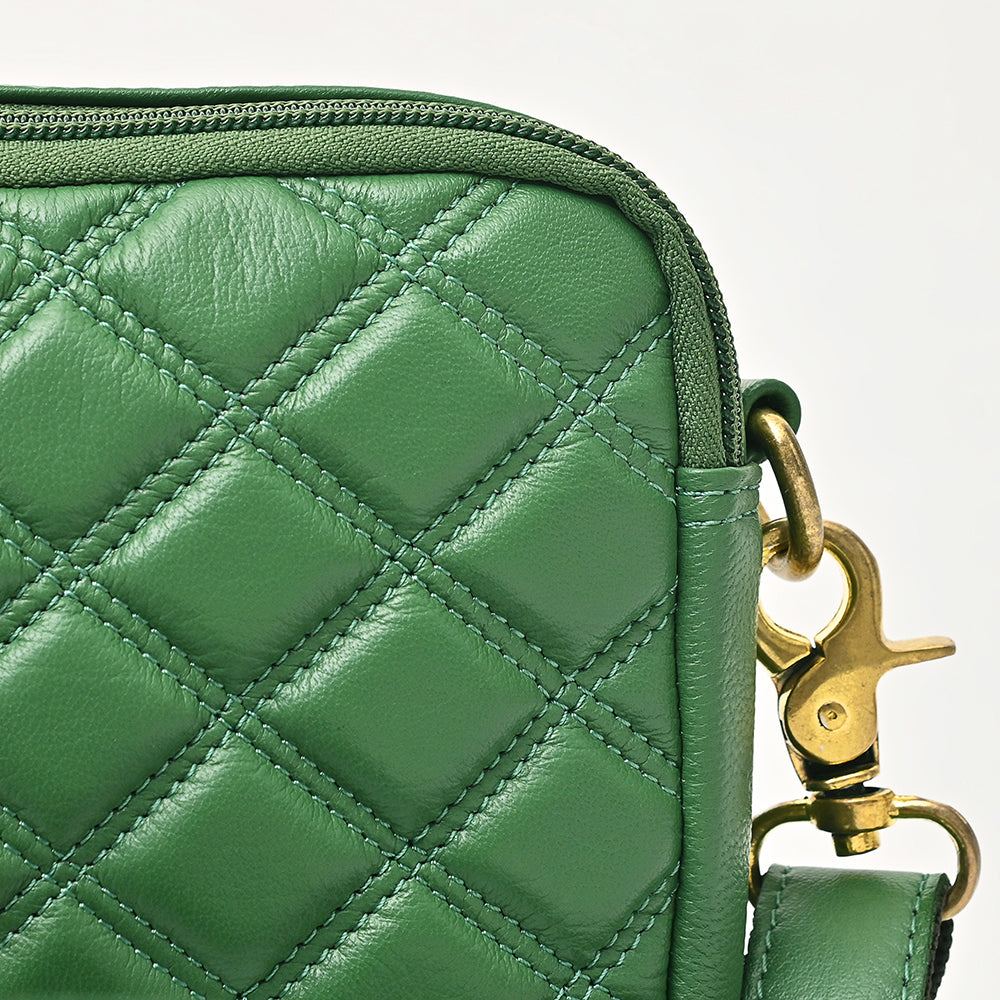 NEVER MIND Luxury Tan Quilted Leather Camera Bag Crossbody Adjustable Strap