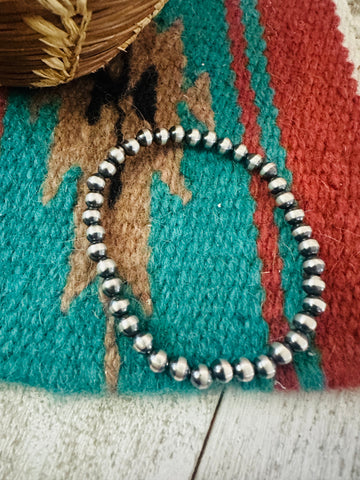 Navajo Sterling Silver 5mm Pearl Beaded Stretch Bracelet