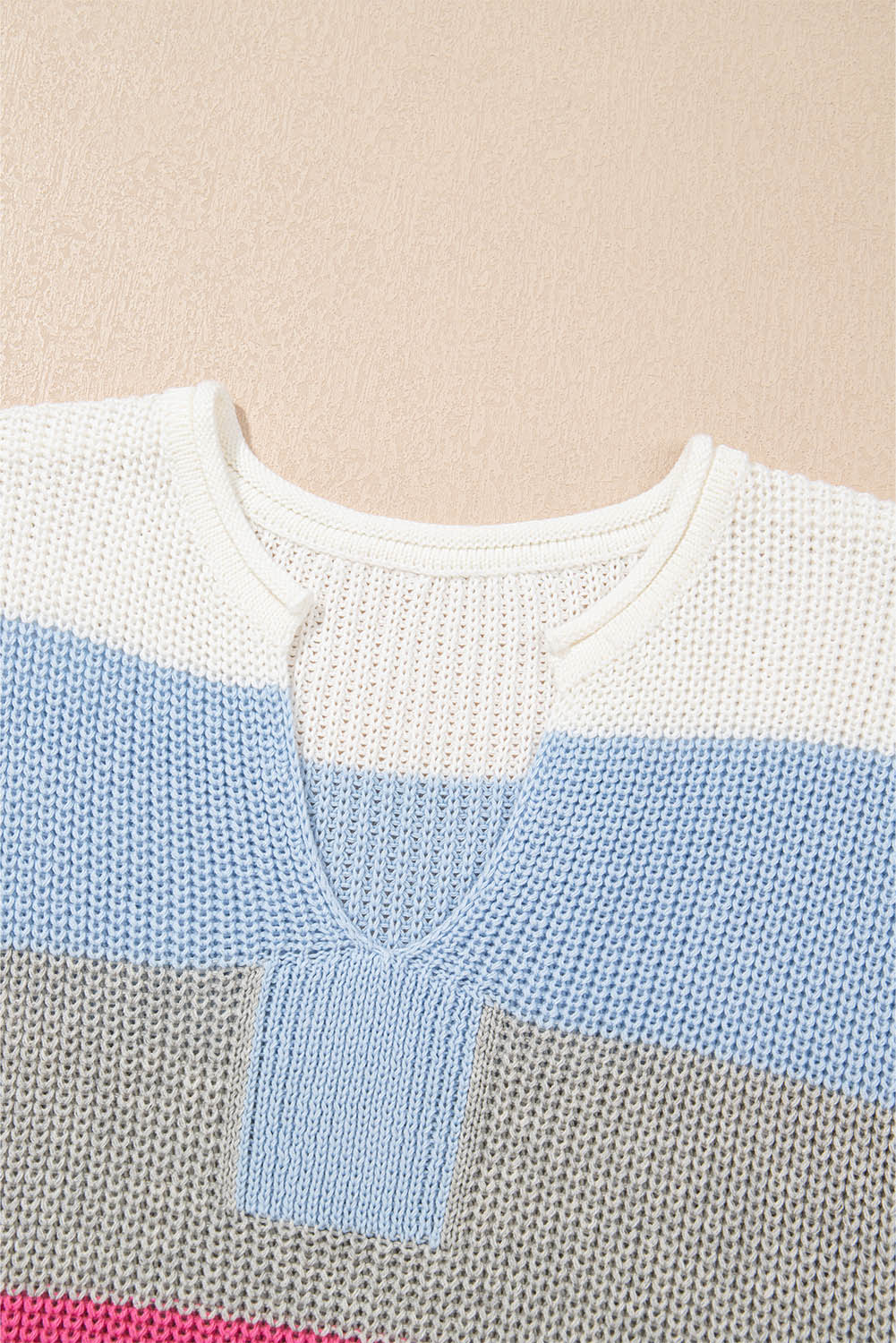 Colorblock Notched V-Neck Sweater T-Shirt