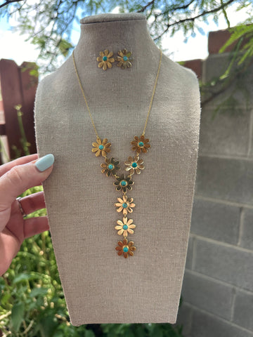 "Summer Flower Turquoise & Gold Lariat Necklace & Earring Set"