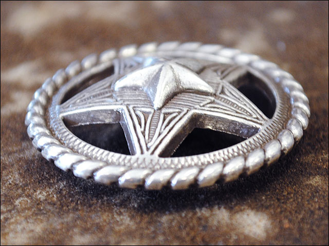 1.5 In Western Nickle Plated Round Conchos Hilason