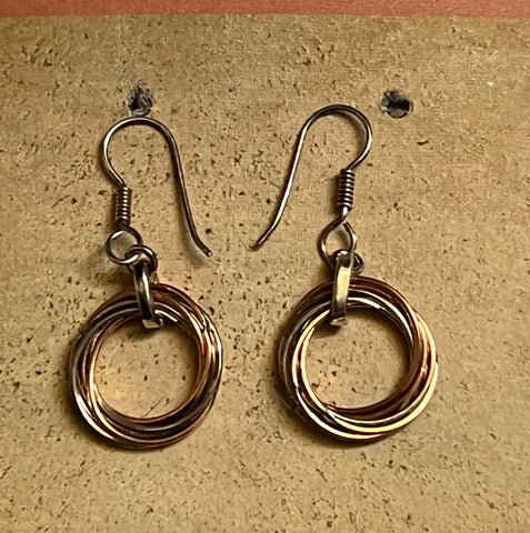 SILVER & COPPER MULTI-RINGS EARRING ON HOOK