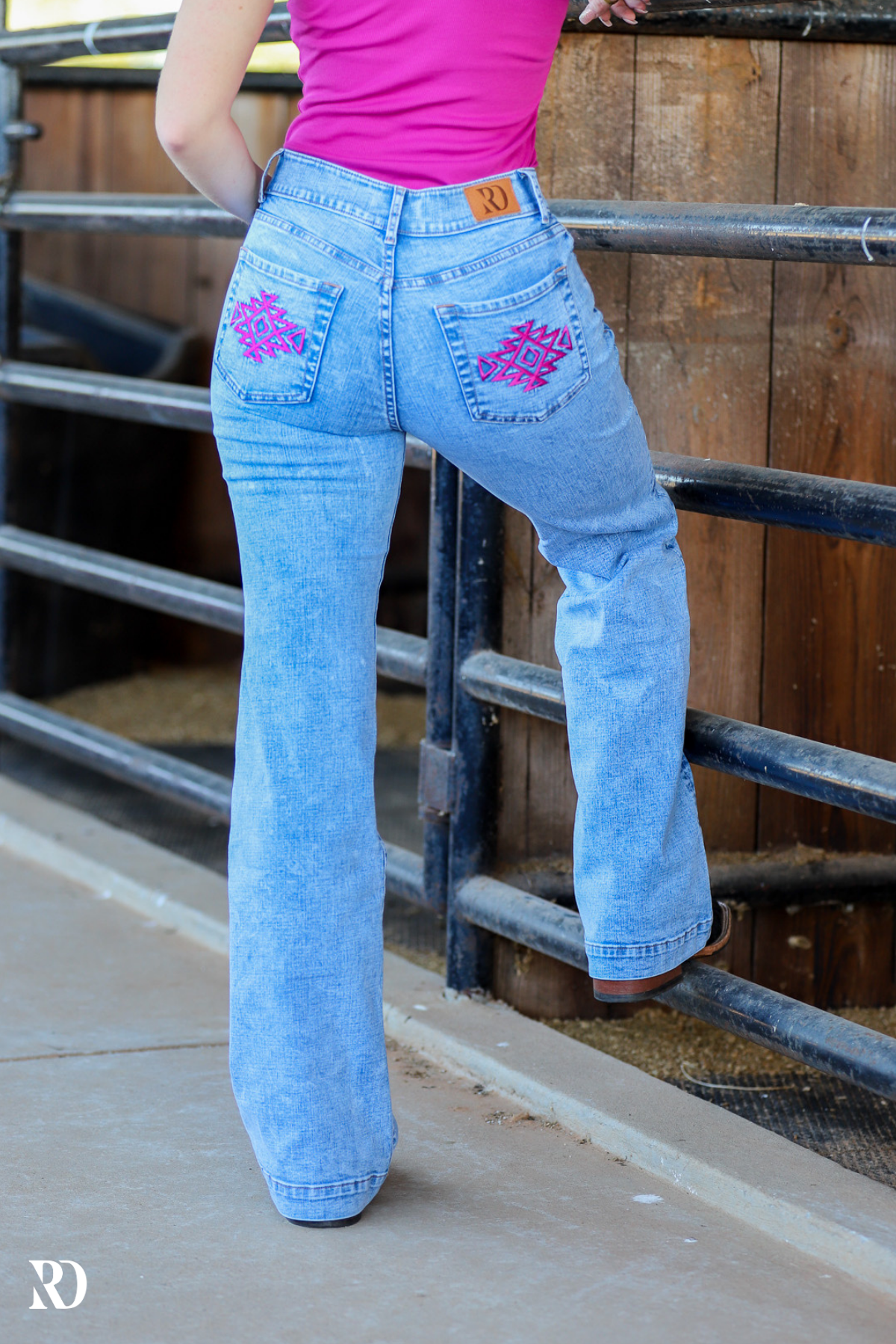 MIA TROUSERS - ACID WASH PINK POCKET