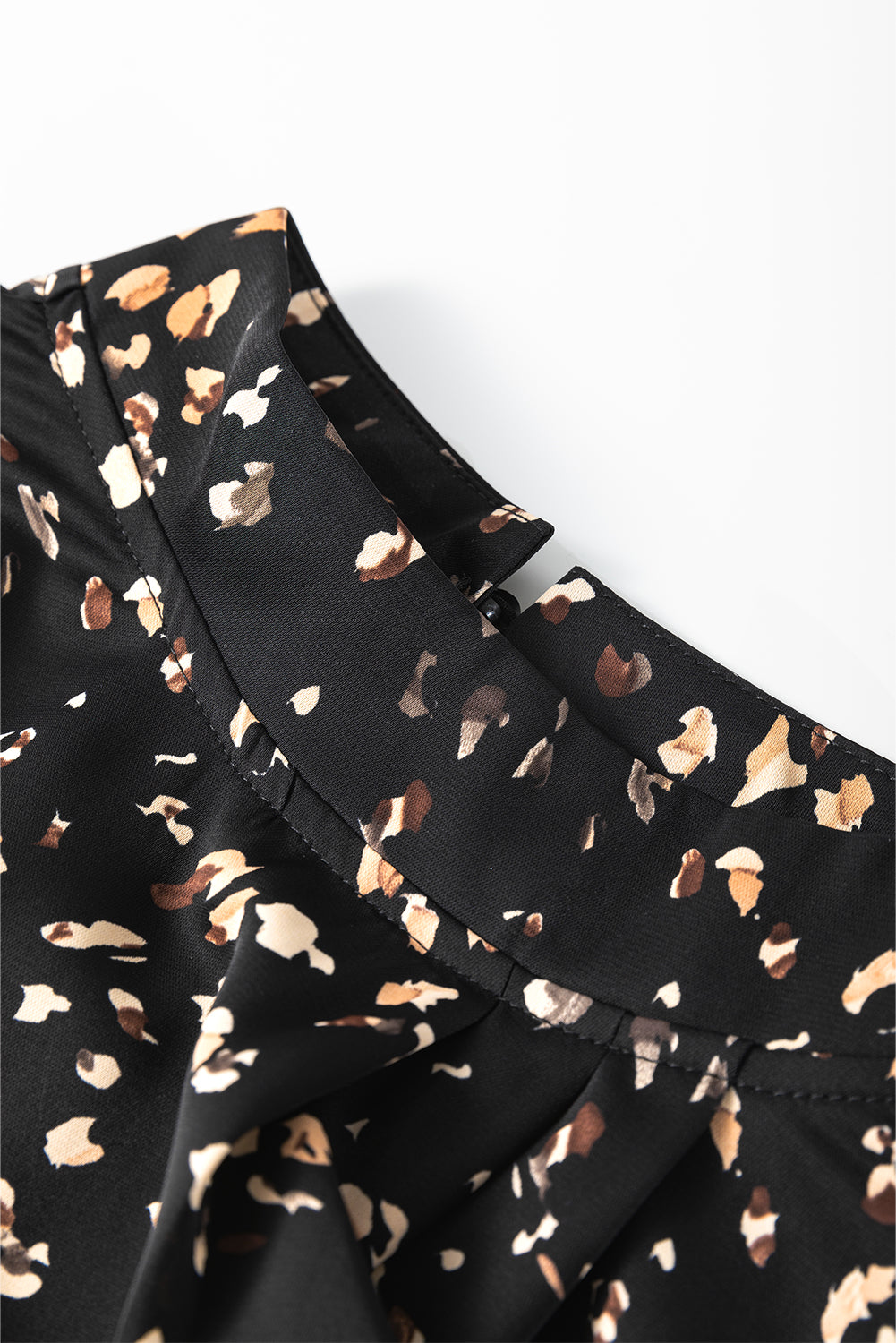 Leopard Pleated Lantern Sleeve Blouse