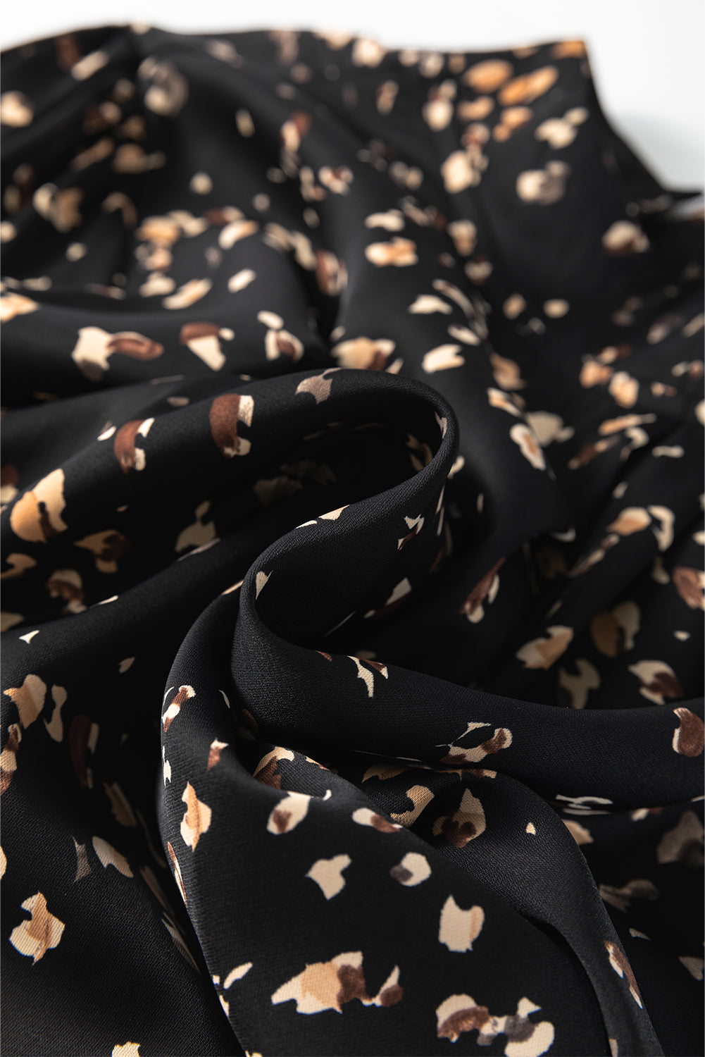 Leopard Pleated Lantern Sleeve Blouse