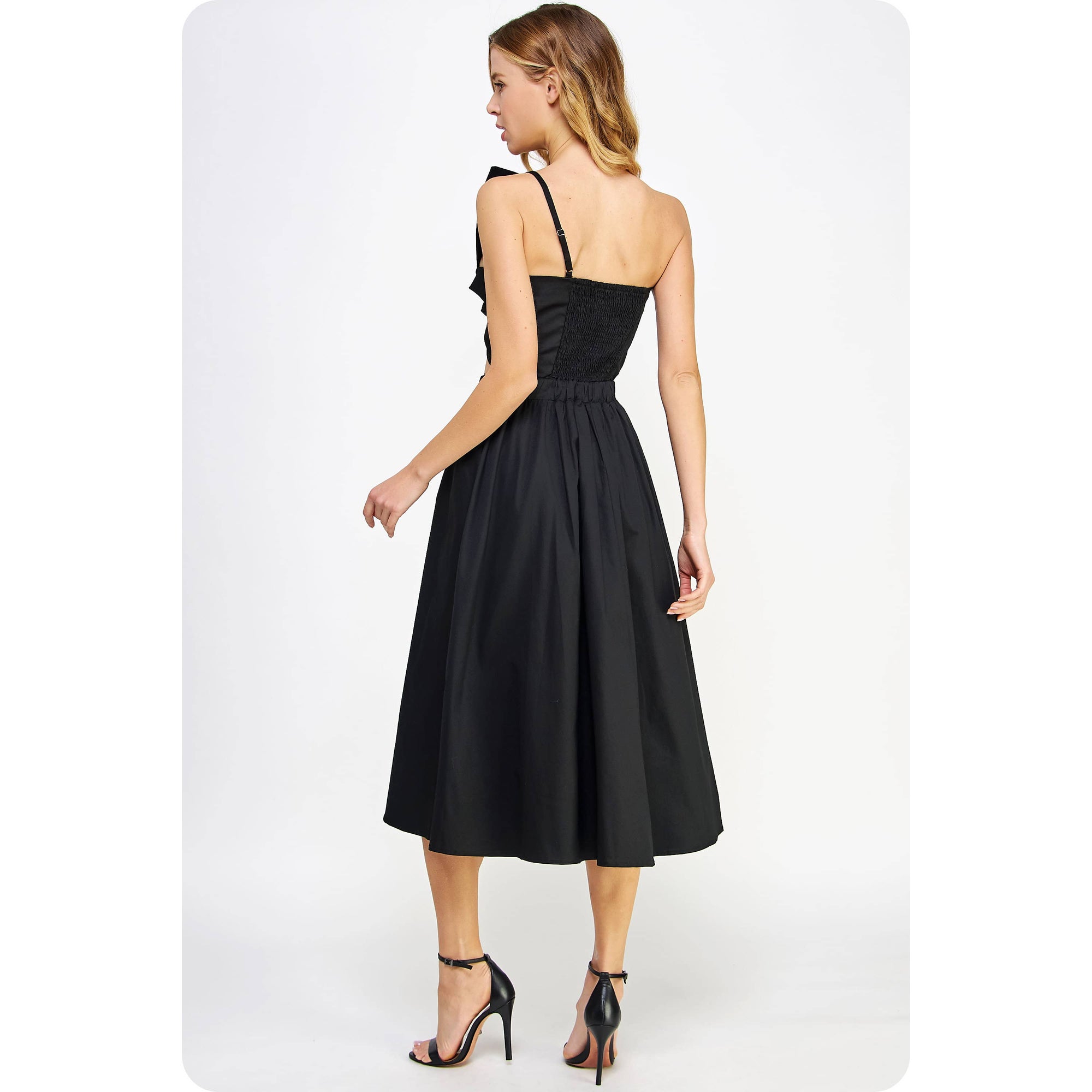 Knotted Bow Dress in color options