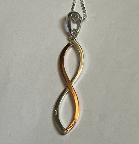 SILVER & COPPER INFINITY PENDANT