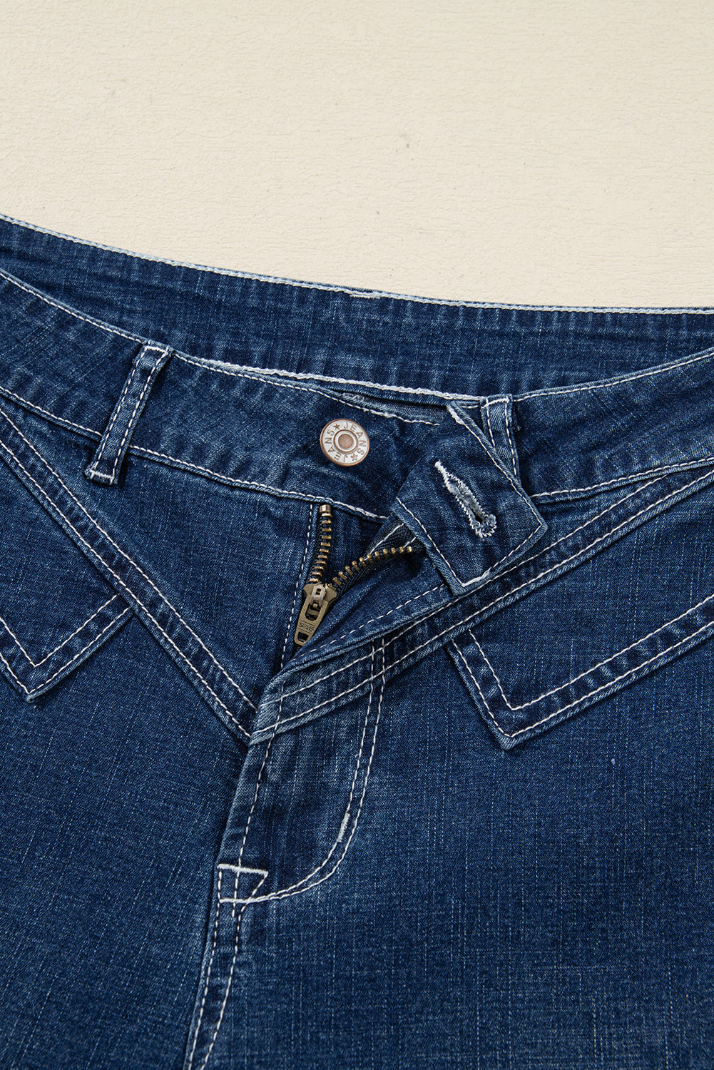 Denim Stitch High-Waist Cuff Jeans