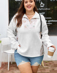 Plus Size Camo Patchwork Zipped Collar Pullover Sweatshirt