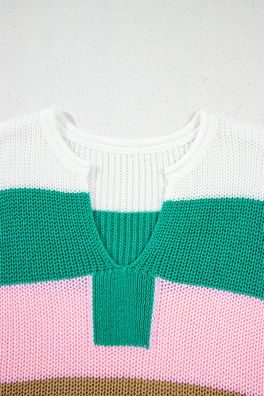 Colorblock Notched V-Neck Sweater T-Shirt