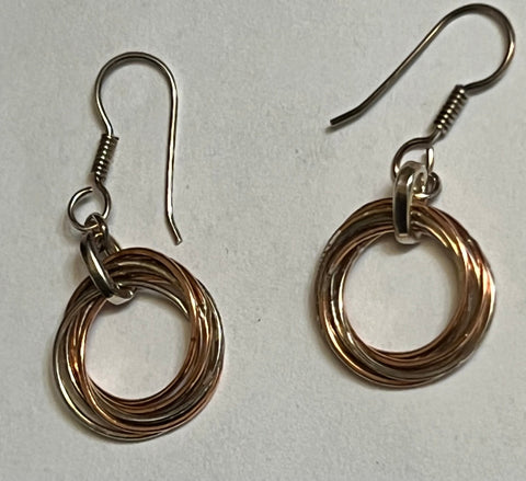 SILVER & COPPER MULTI-RINGS EARRING ON HOOK