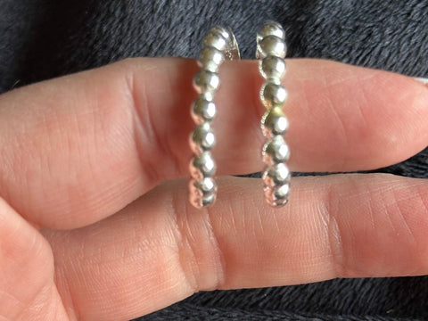 BEAD 1 INCH HOOP EARRING