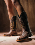 A4851 - WOMEN'S BROWN HORSHOE OVERLAY EMBROIDERY AND HANDWOVEN OSTRICH SQUARE TOE COWBOY BOOT