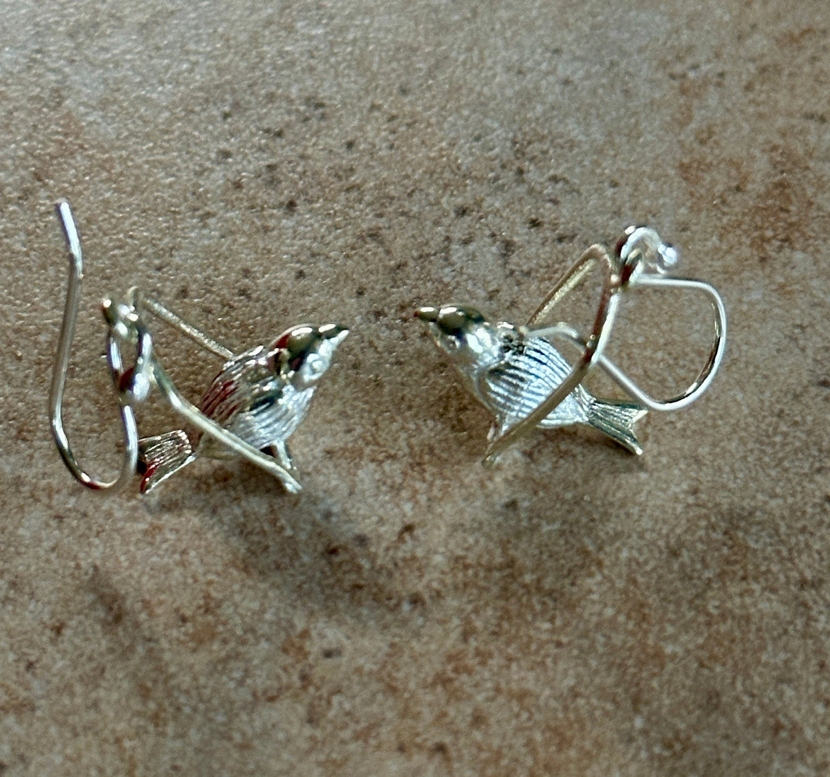 3 DIMENSION BIRD EARRINGS ON HOOK