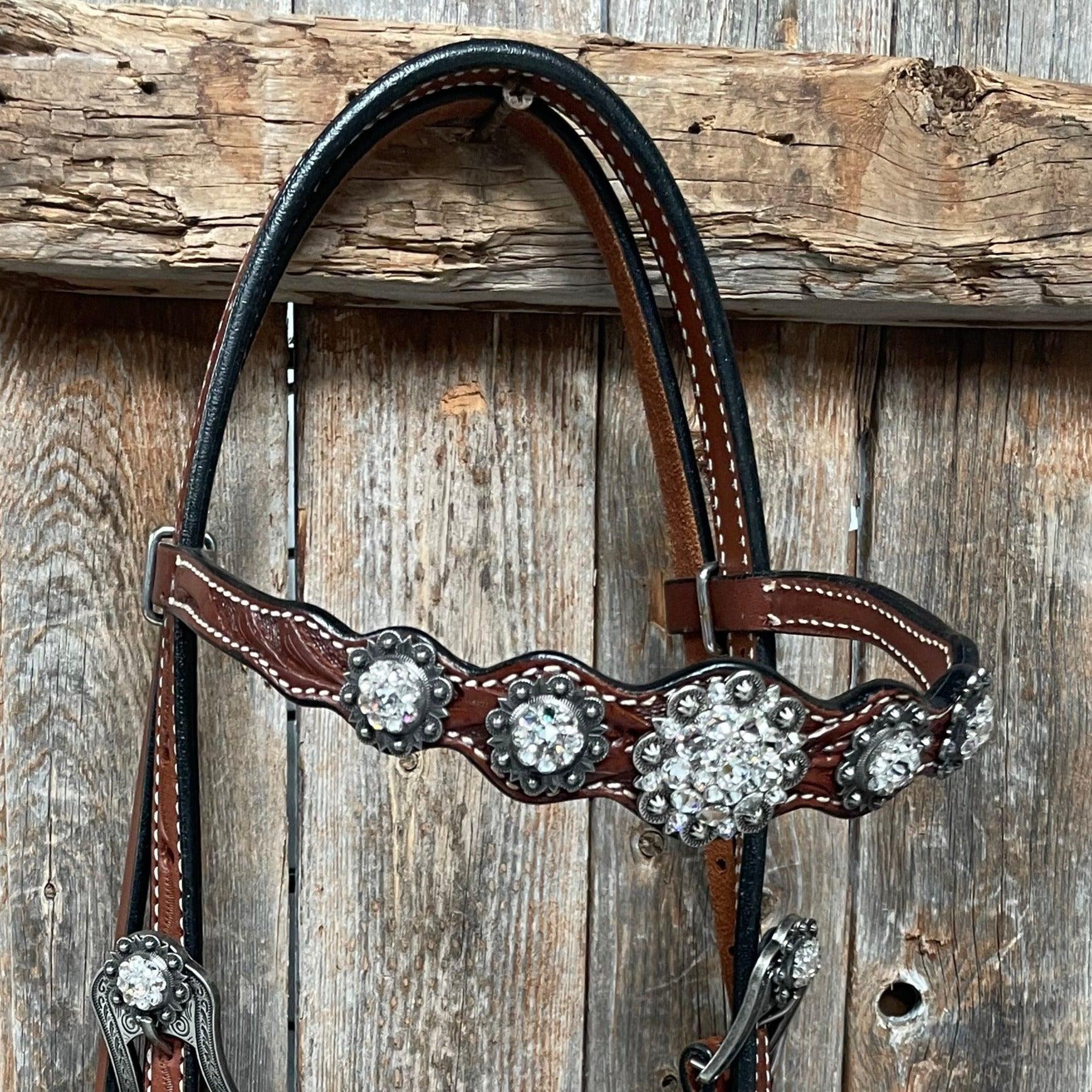Medium Oil Floral Scalloped Clear Browband / One Ear / Breastcollar Buckstitch Tack Set 