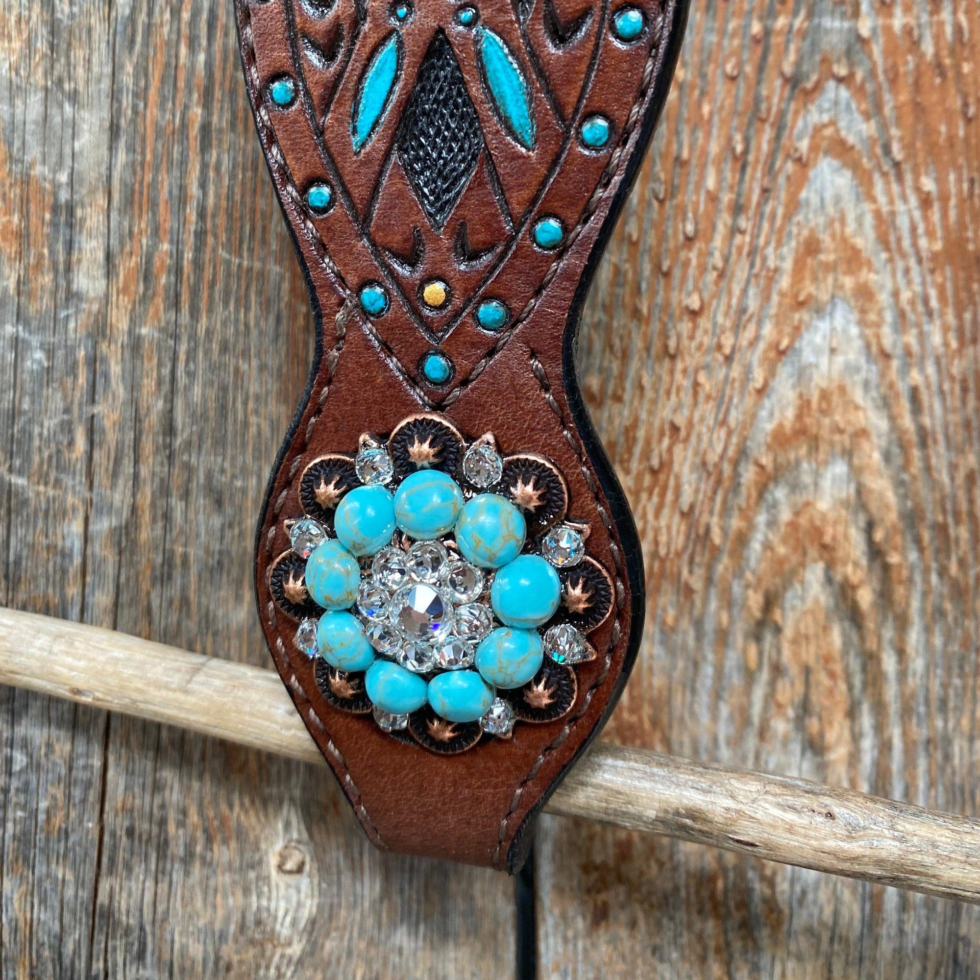 Hand Painted Two Tone Clear/Turquoise Browband / One Ear / Breastcollar Tack Set 