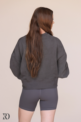 WARMUP PULLOVER | CHARCOAL