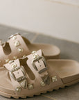 The Willow Western Slides in Natural
