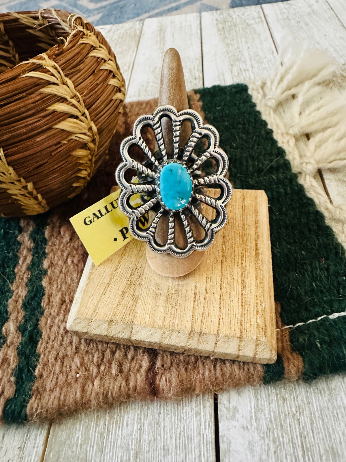 Old Pawn Navajo Sterling Silver & Turquoise Flower Ring Size 7.5