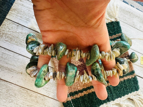 Vintage Old Pawn Navajo Turquoise & Shell Beaded Necklace