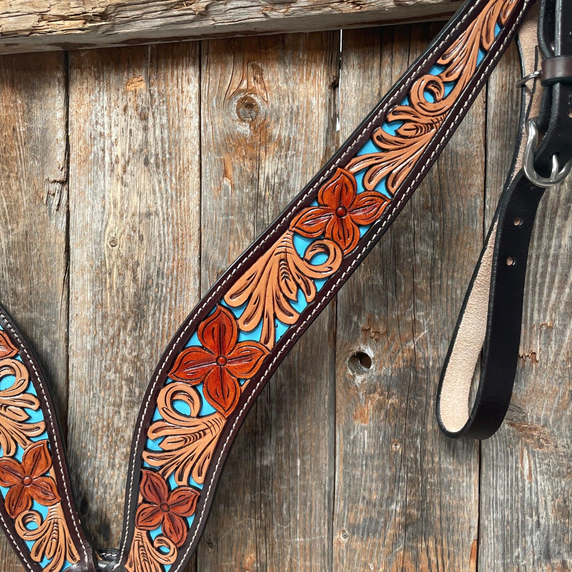 Dark Oil Blue Inlay Breastcollar 