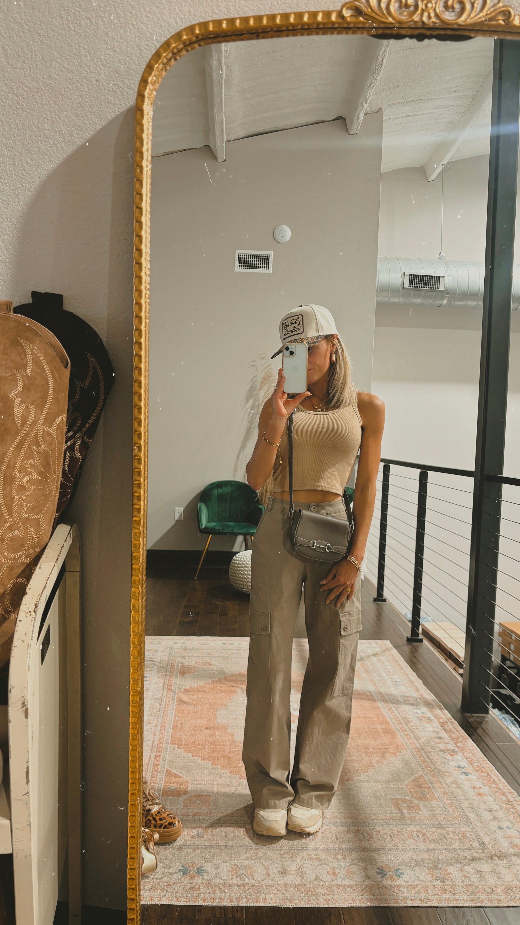 The Alister Pant in Mocha