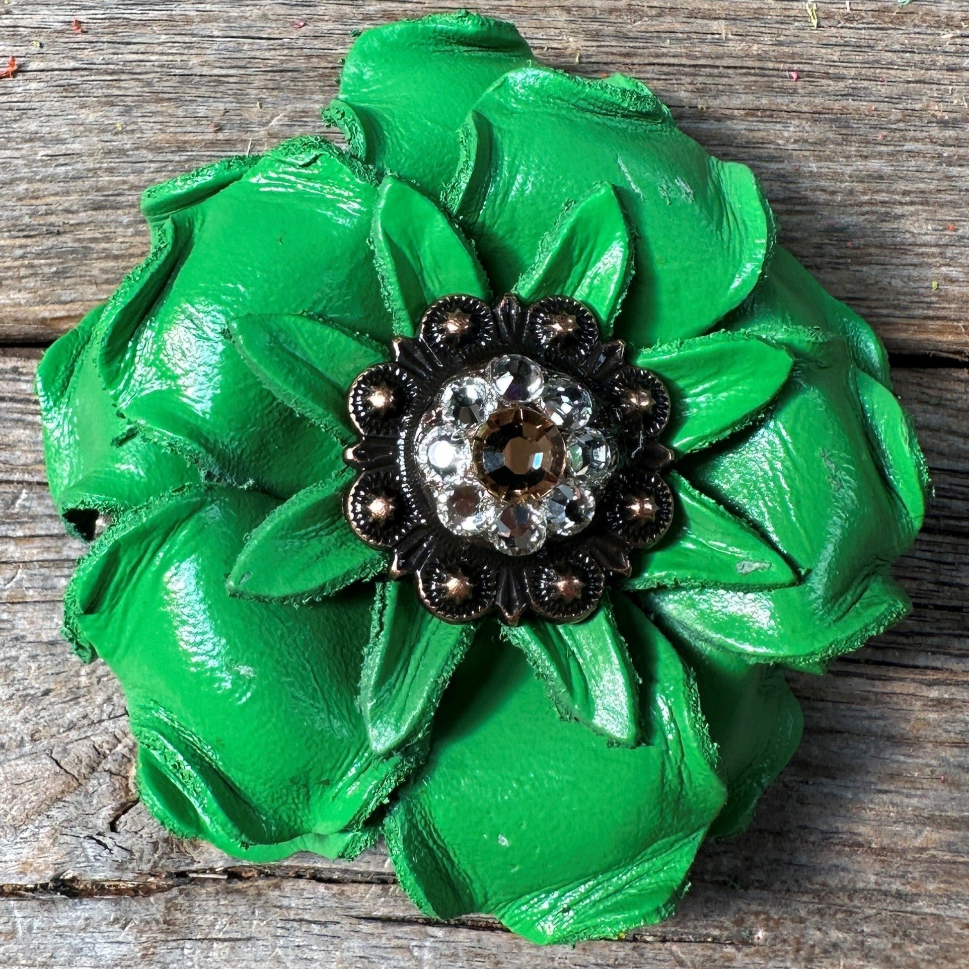 Neon Green Gardenia Flower With Copper Champagne &amp; Clear 1&quot; Concho