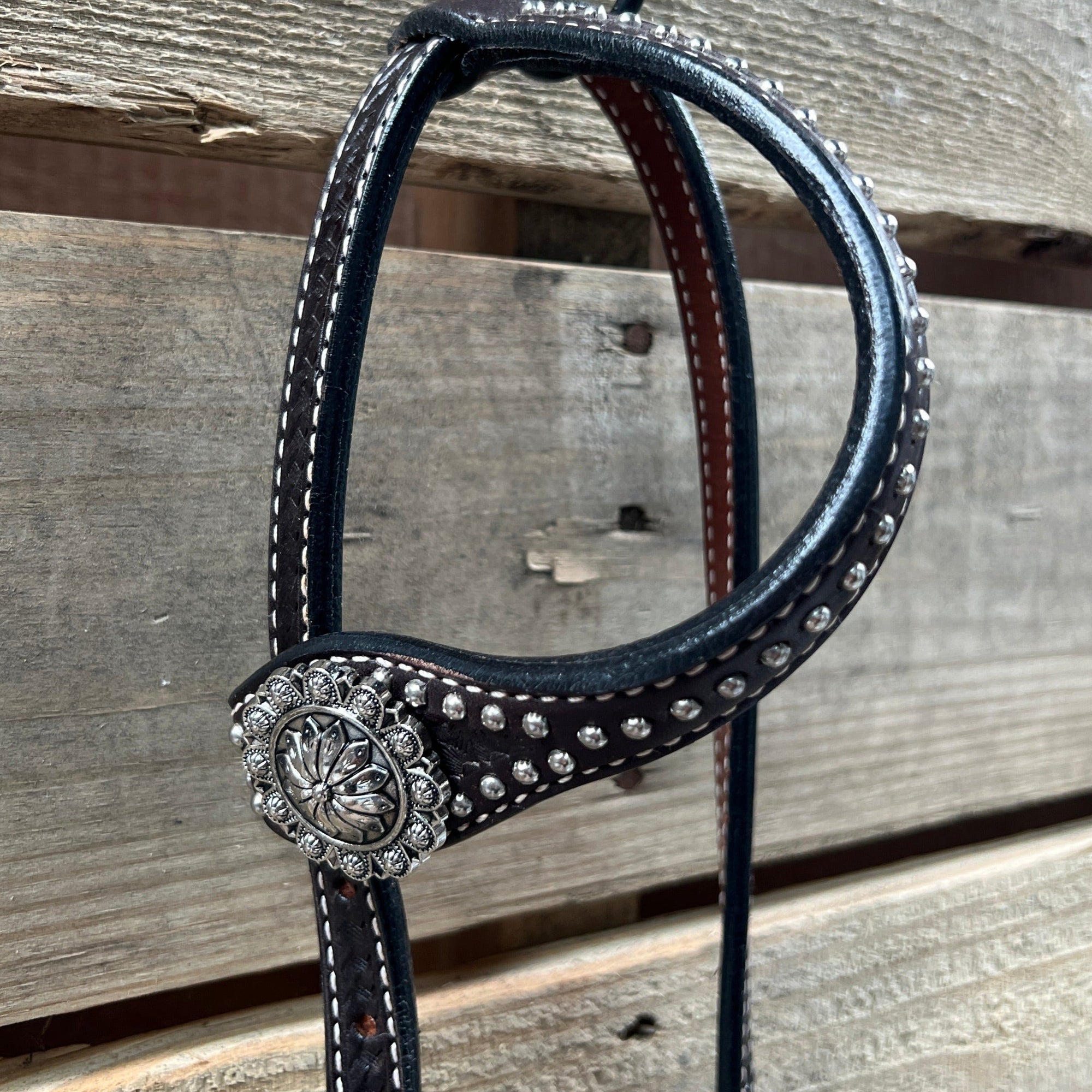 Dark Oil Silver Dot Antique Silver Floral Browband / One Ear Tack Set 
