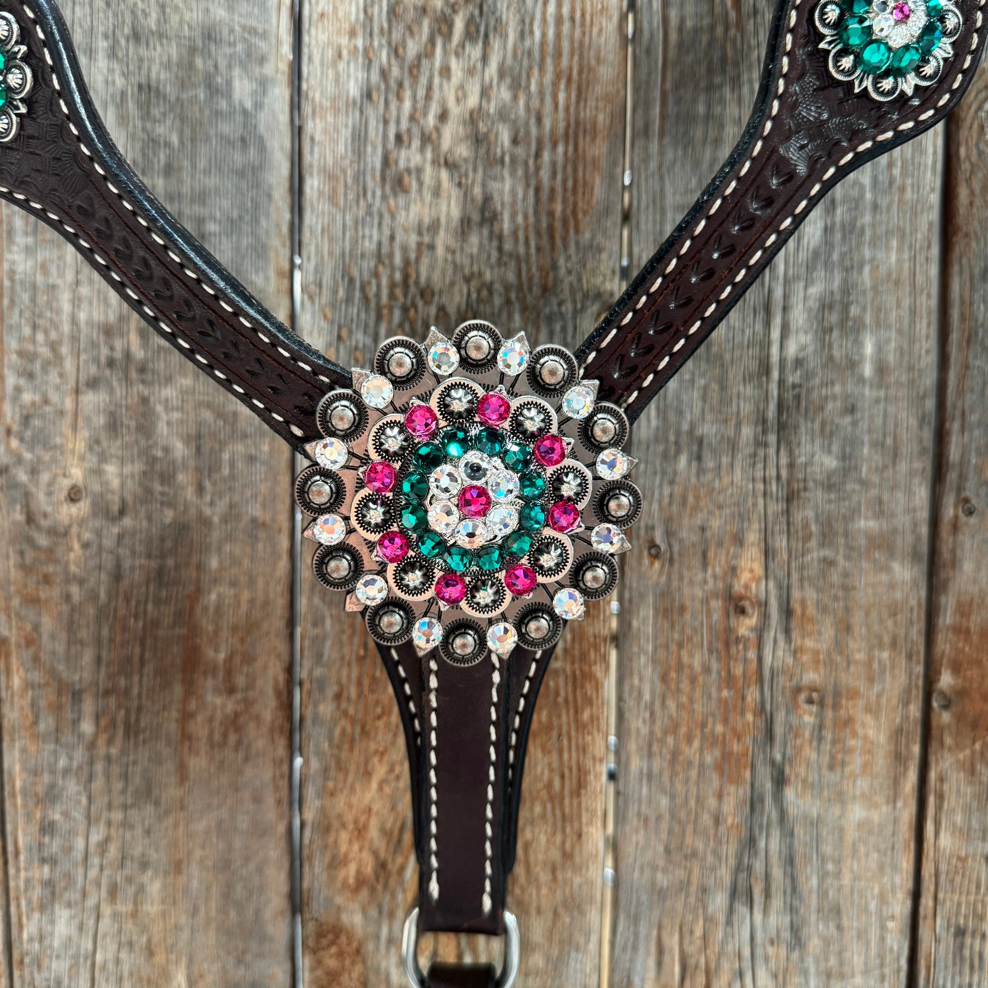 Dark Oil Basketweave Fuchsia, Clear, Emerald Browband/One Ear Tack Set  