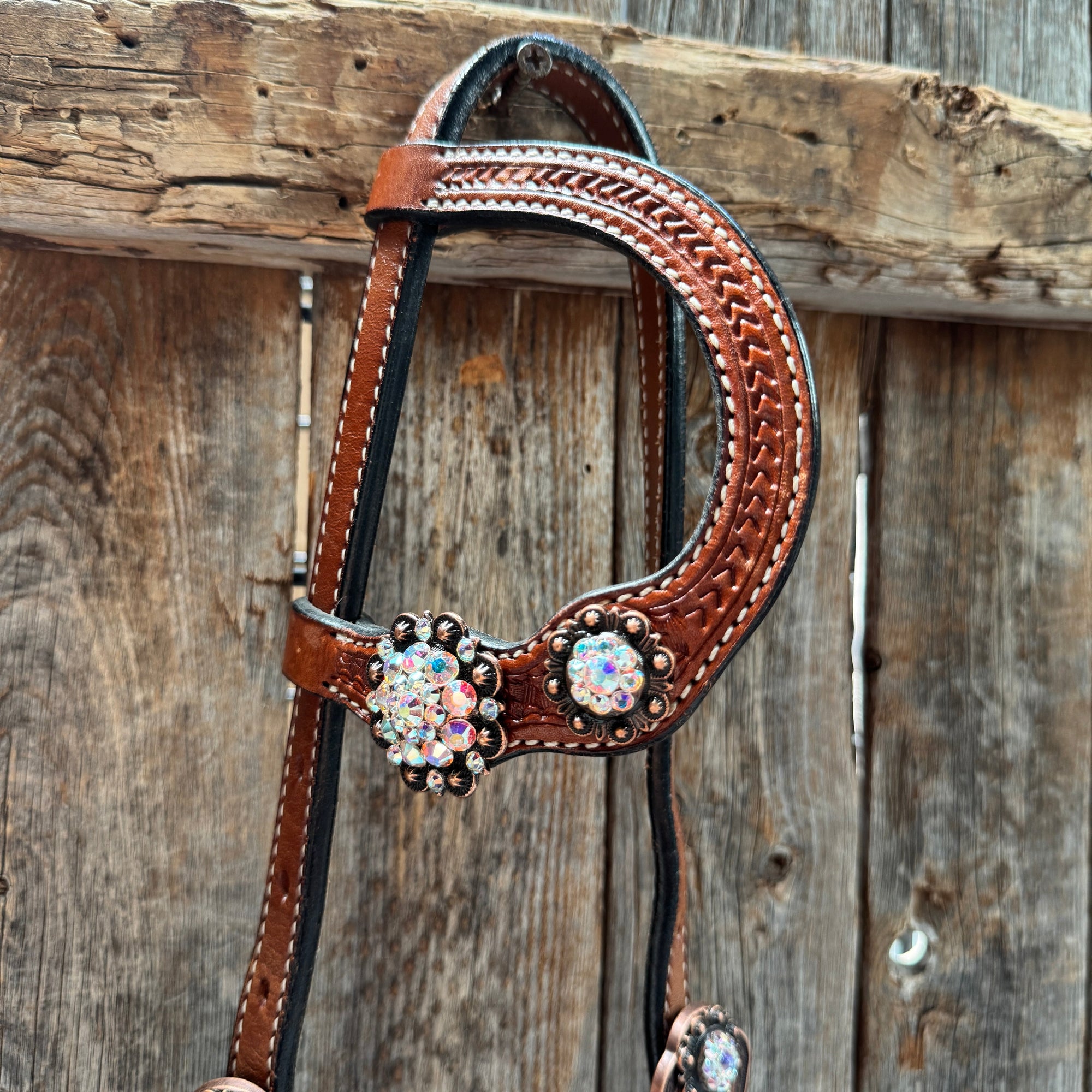 Medium Oil Basketweave AB Browband/One Ear Tack Set  