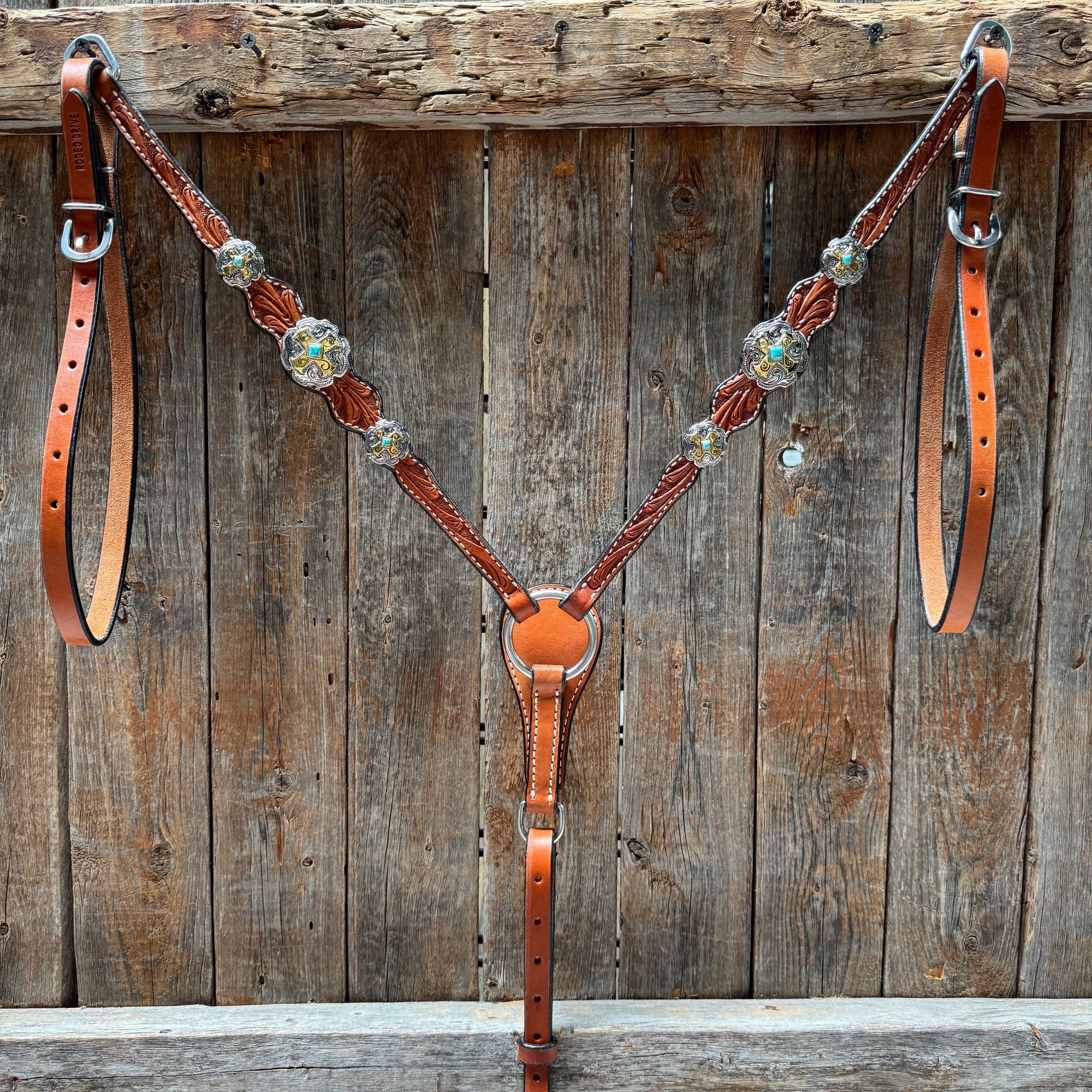 Light Oil Floral Gold Cross, Turquoise Browband/One Ear Breastcollar Tack Set 